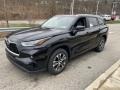 2023 Midnight Black Metallic Toyota Highlander XLE  photo #7