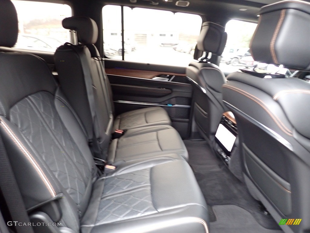2022 Grand Wagoneer Series III 4x4 - Velvet Red Pearl / Global Black photo #11