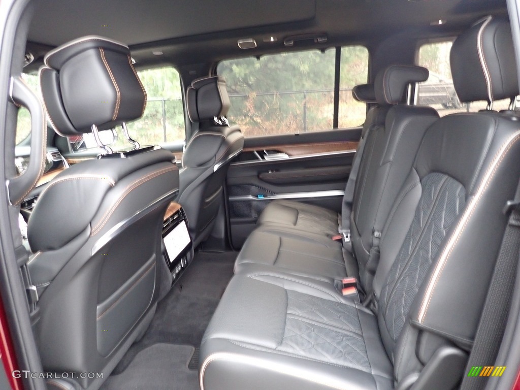 2022 Grand Wagoneer Series III 4x4 - Velvet Red Pearl / Global Black photo #13