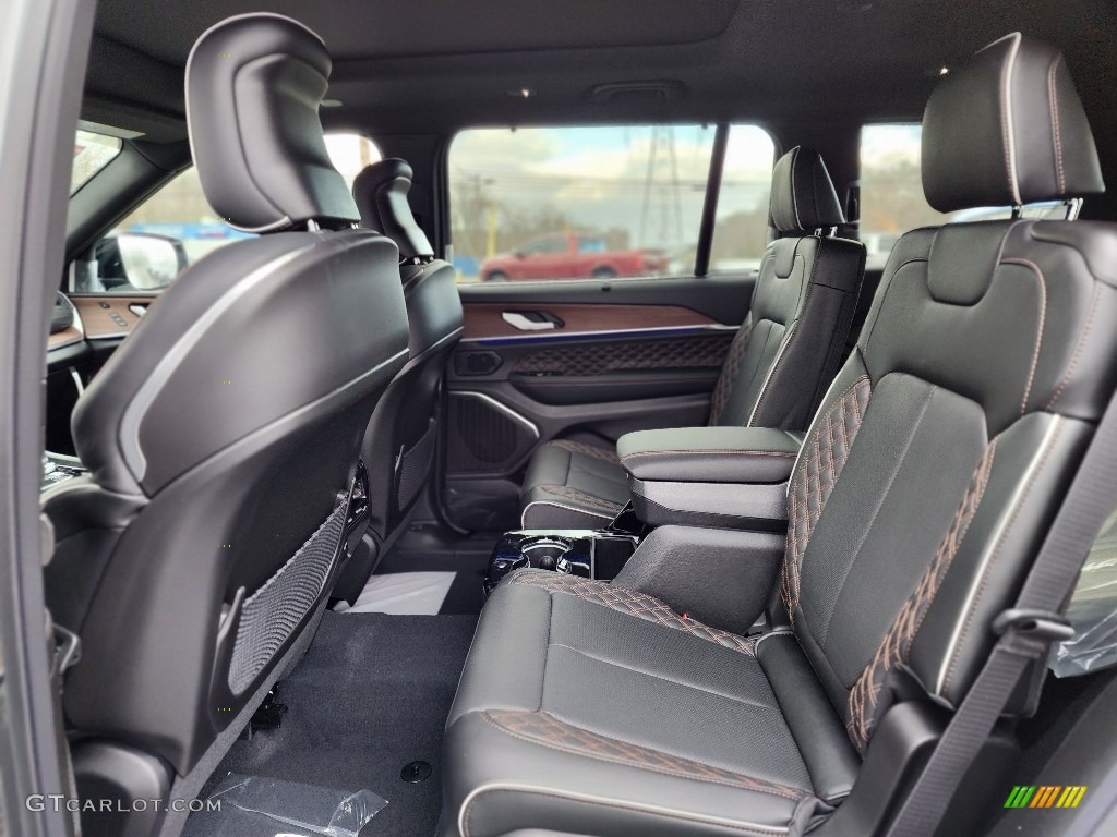 Global Black Interior 2023 Jeep Grand Cherokee L Summit 4x4 Photo #145303989