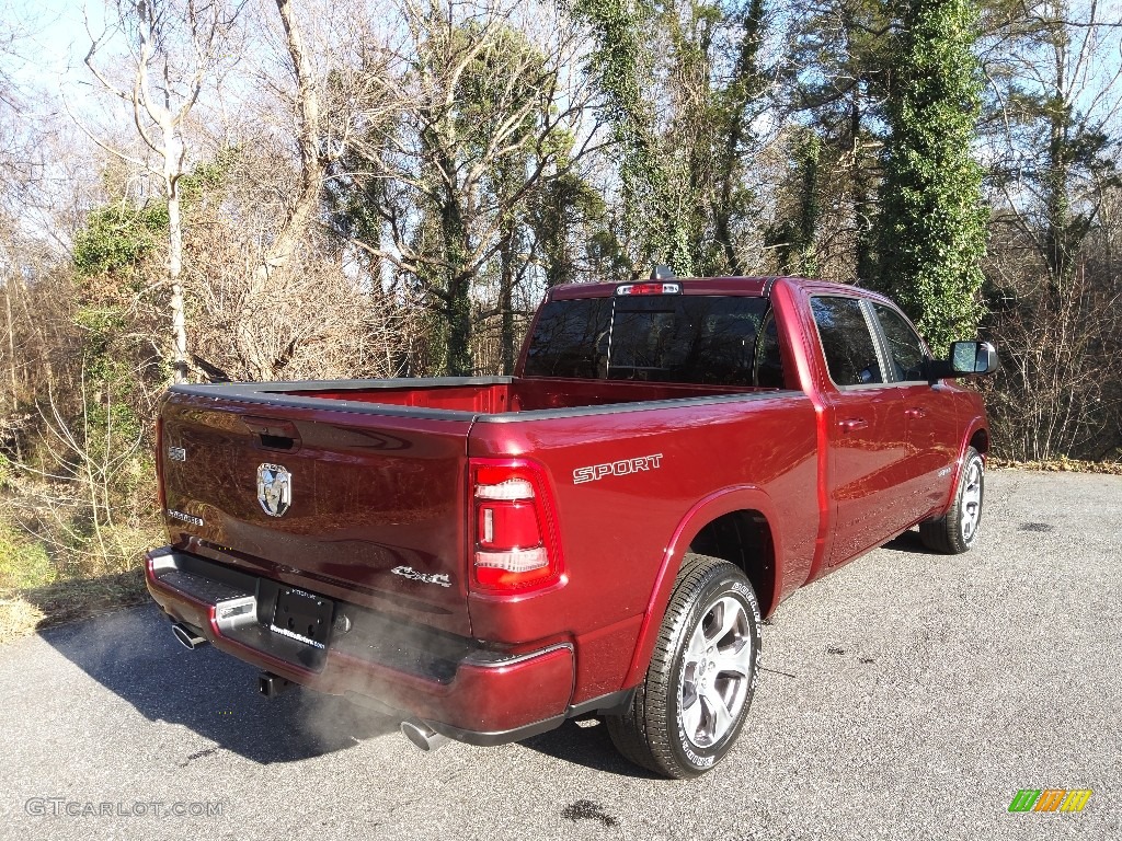 2022 1500 Laramie Crew Cab 4x4 - Delmonico Red Pearl / Black photo #6
