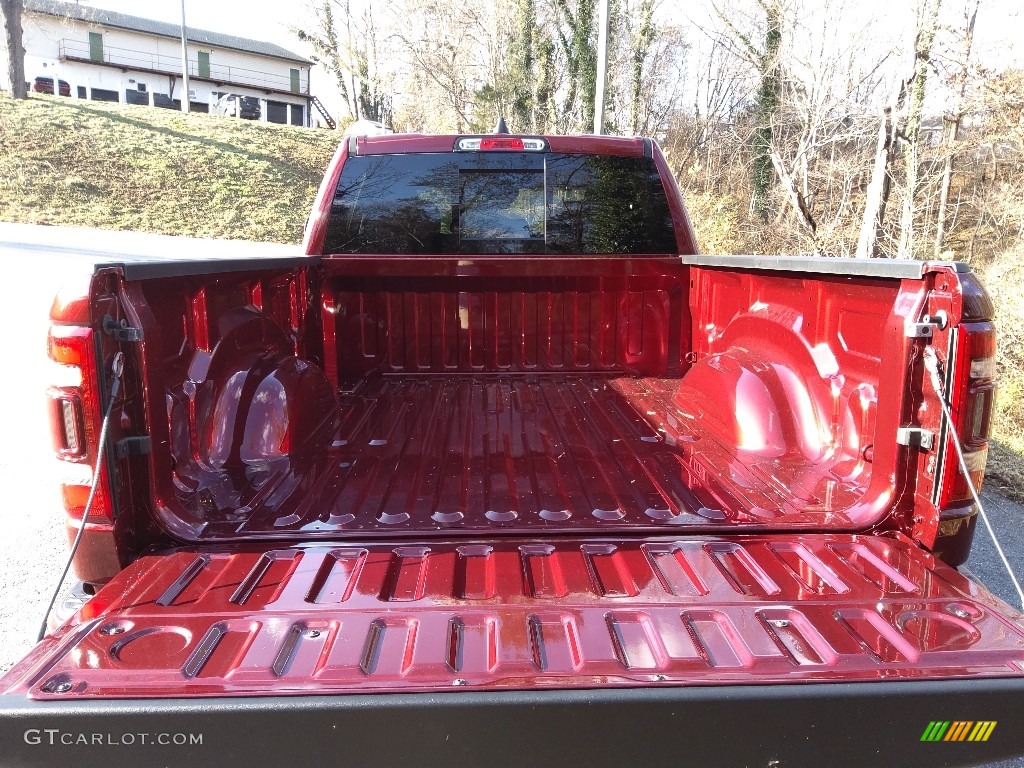 2022 1500 Laramie Crew Cab 4x4 - Delmonico Red Pearl / Black photo #8