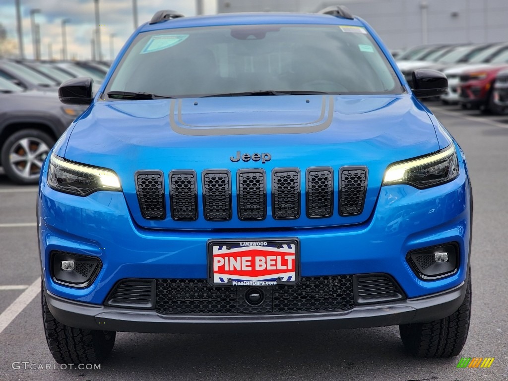 2022 Cherokee X 4x4 - Hydro Blue Pearl / Black photo #2