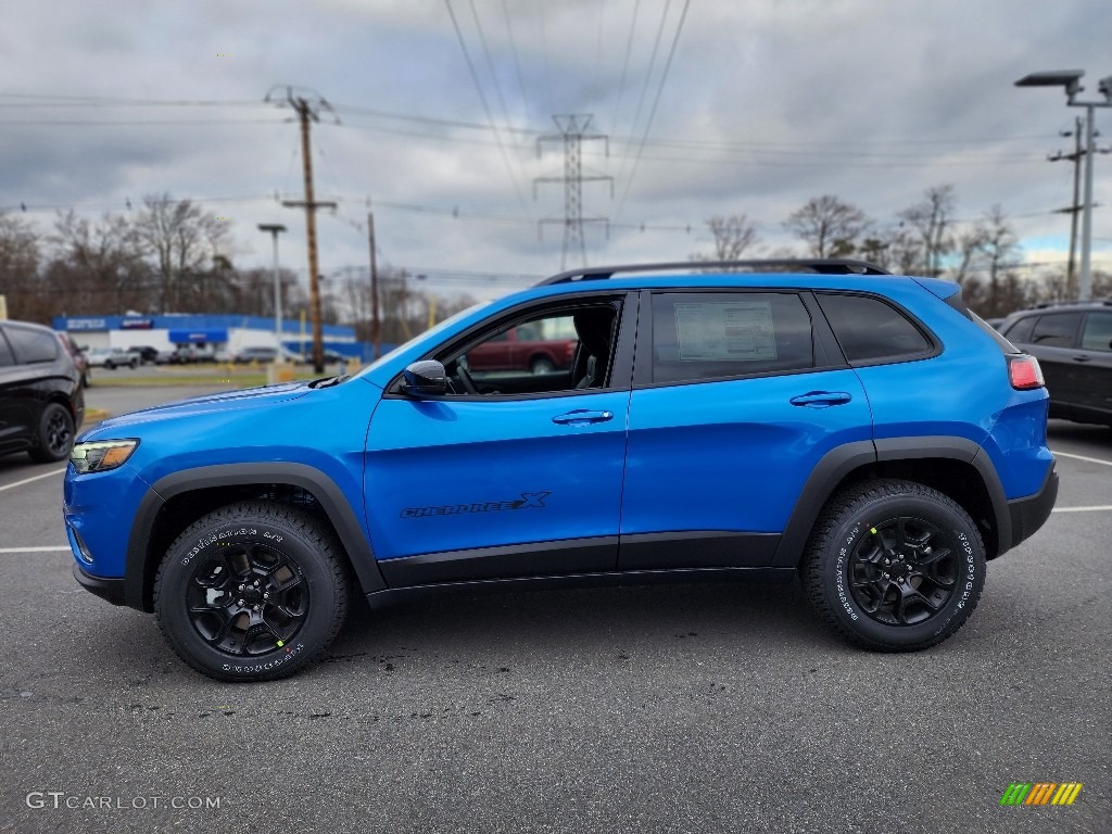 2022 Cherokee X 4x4 - Hydro Blue Pearl / Black photo #3