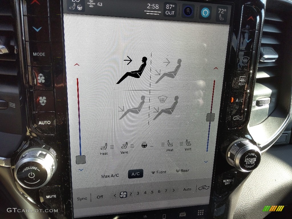 2022 1500 Laramie Crew Cab 4x4 - Delmonico Red Pearl / Black photo #25