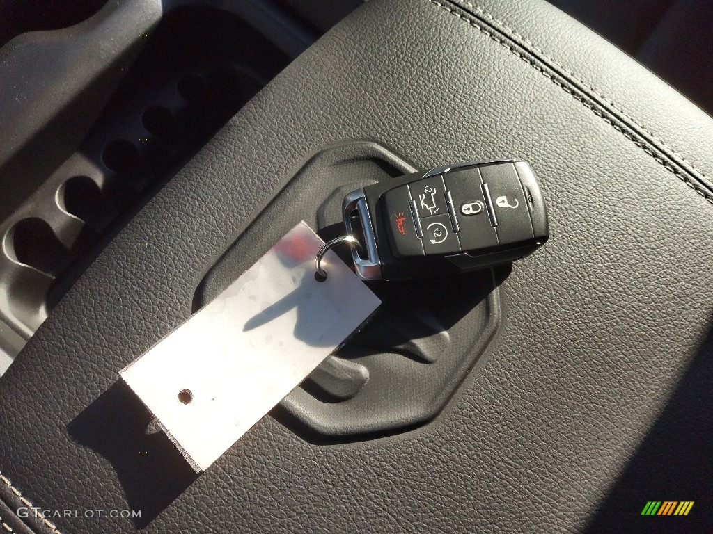 2022 1500 Laramie Crew Cab 4x4 - Delmonico Red Pearl / Black photo #32