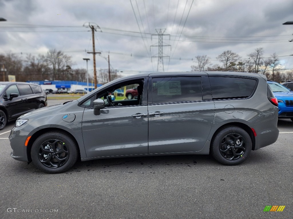 Ceramic Gray 2022 Chrysler Pacifica Hybrid Touring L Exterior Photo #145304922