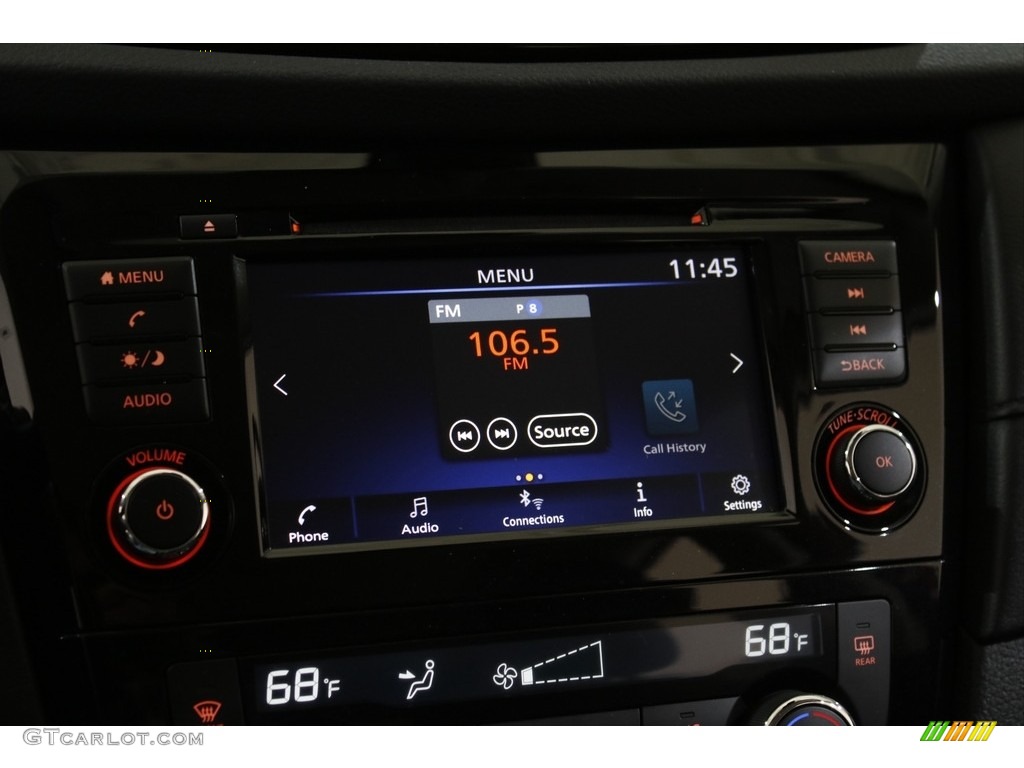2020 Nissan Rogue SV AWD Controls Photo #145305789
