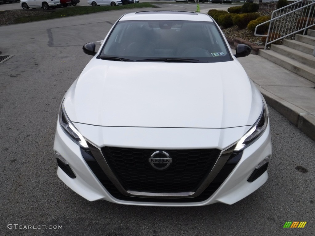 2020 Altima SR AWD - Glacier White / Charcoal photo #12