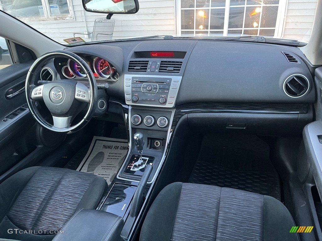 2009 MAZDA6 i Touring - Performance White / Gray photo #20