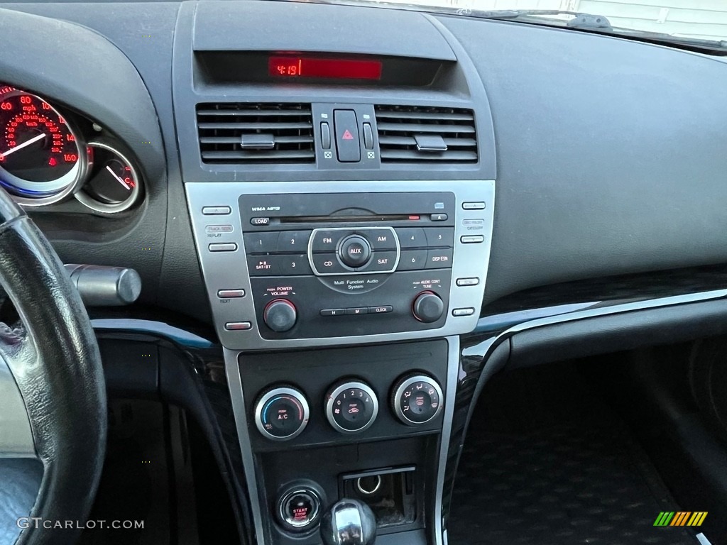 2009 MAZDA6 i Touring - Performance White / Gray photo #23
