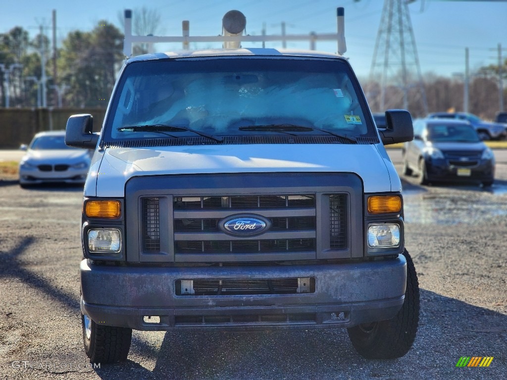 2013 E Series Van E250 Cargo - Oxford White / Medium Flint photo #2