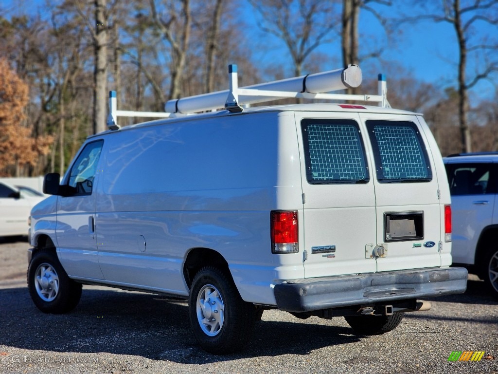 2013 E Series Van E250 Cargo - Oxford White / Medium Flint photo #9