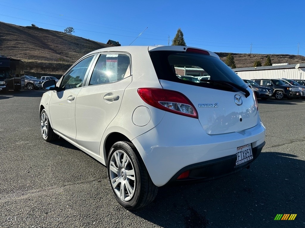 Crystal White Pearl 2014 Mazda Mazda2 Sport Exterior Photo #145310490