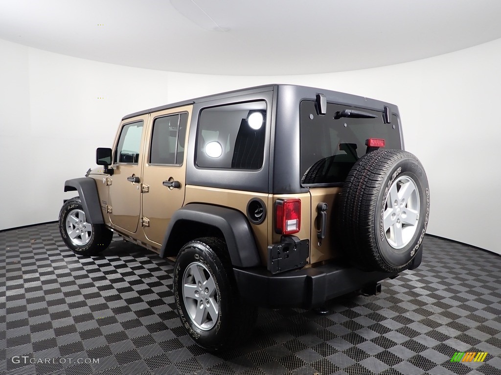 2015 Wrangler Unlimited Sport 4x4 - Copper Brown Pearl / Black photo #4