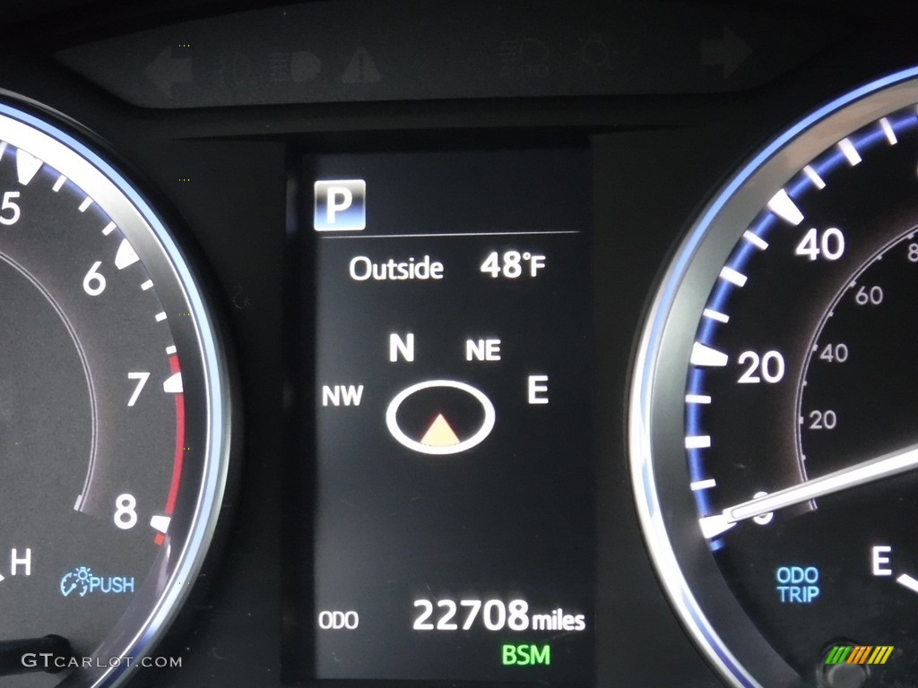 2019 Highlander XLE AWD - Blizzard Pearl White / Black photo #32