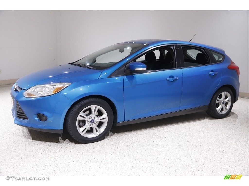 2014 Focus SE Hatchback - Blue Candy / Charcoal Black photo #3