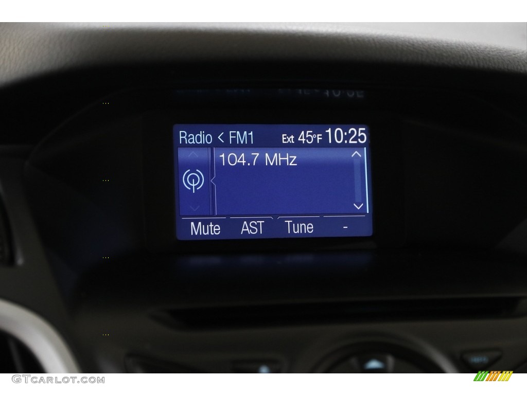 2014 Focus SE Hatchback - Blue Candy / Charcoal Black photo #10