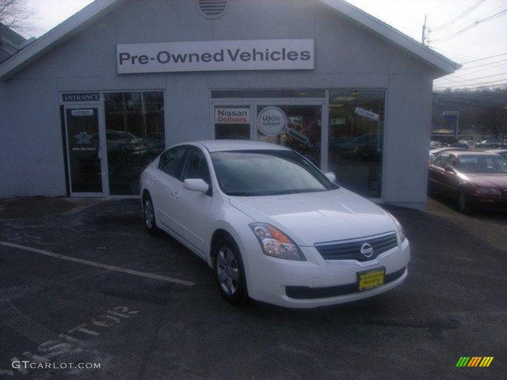 2008 Altima 2.5 S - Winter Frost Pearl / Charcoal photo #1