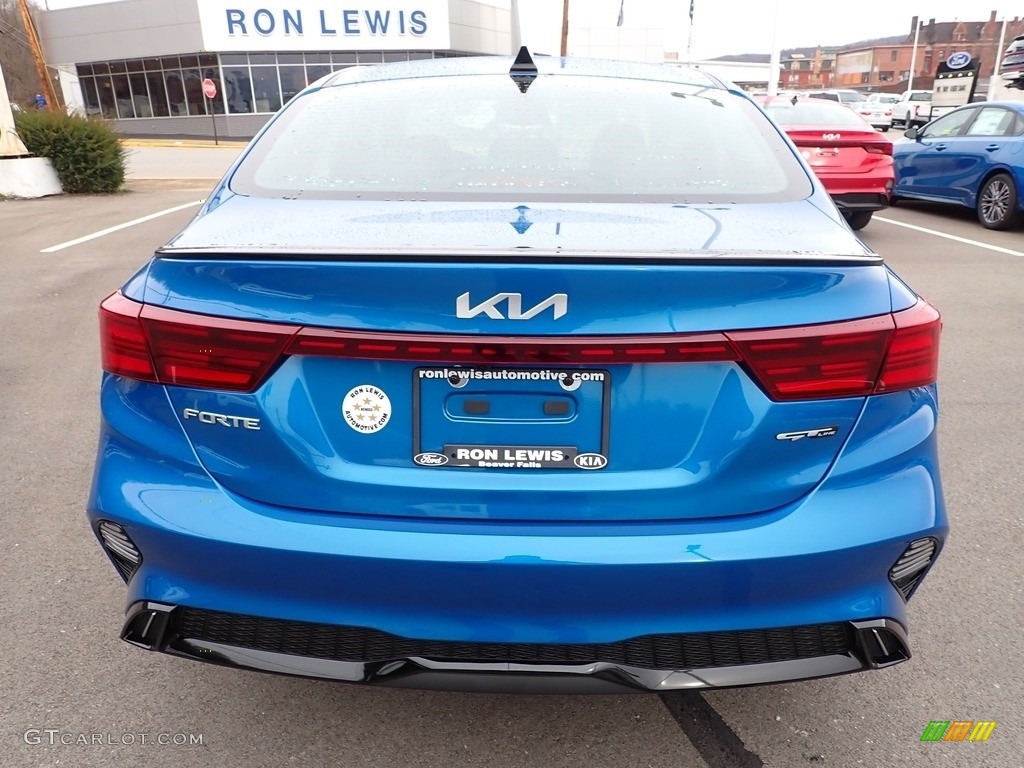 2023 Forte GT-Line - Sporty Blue / Black photo #7