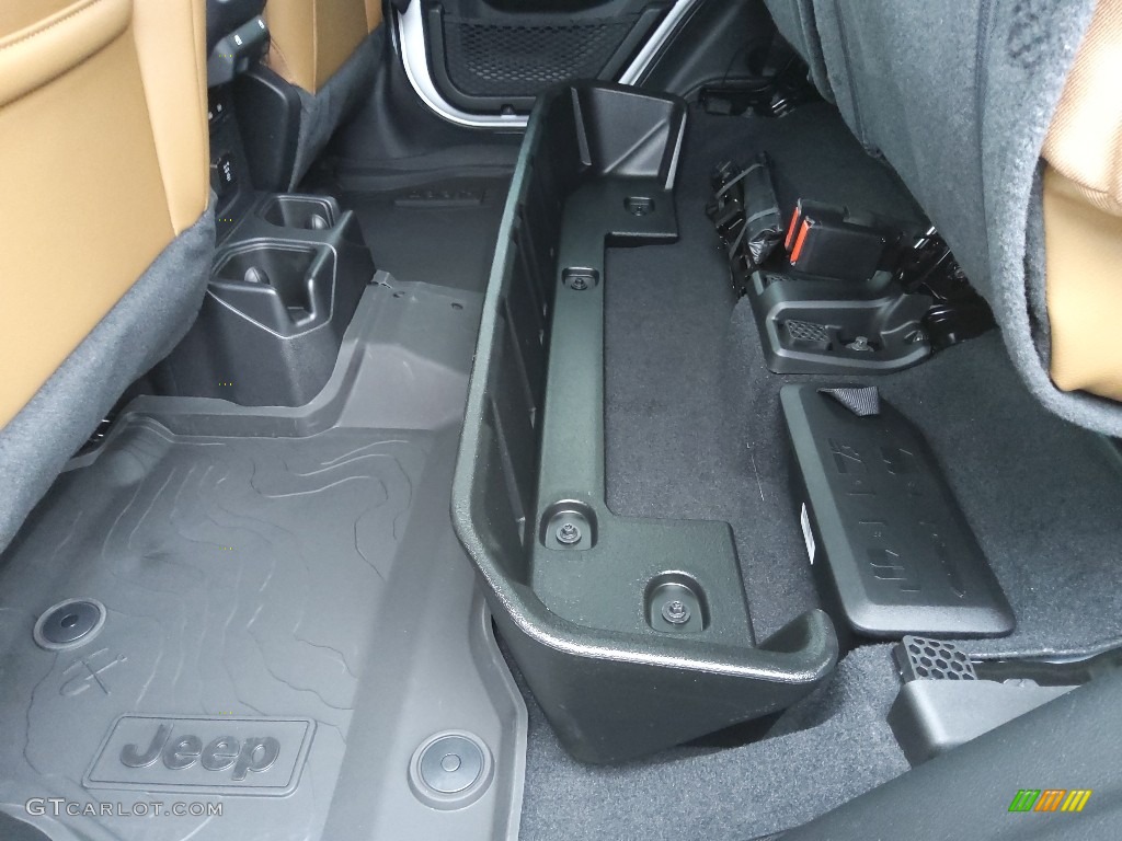 2023 Gladiator Overland 4x4 - Bright White / Dark Saddle/Black photo #14