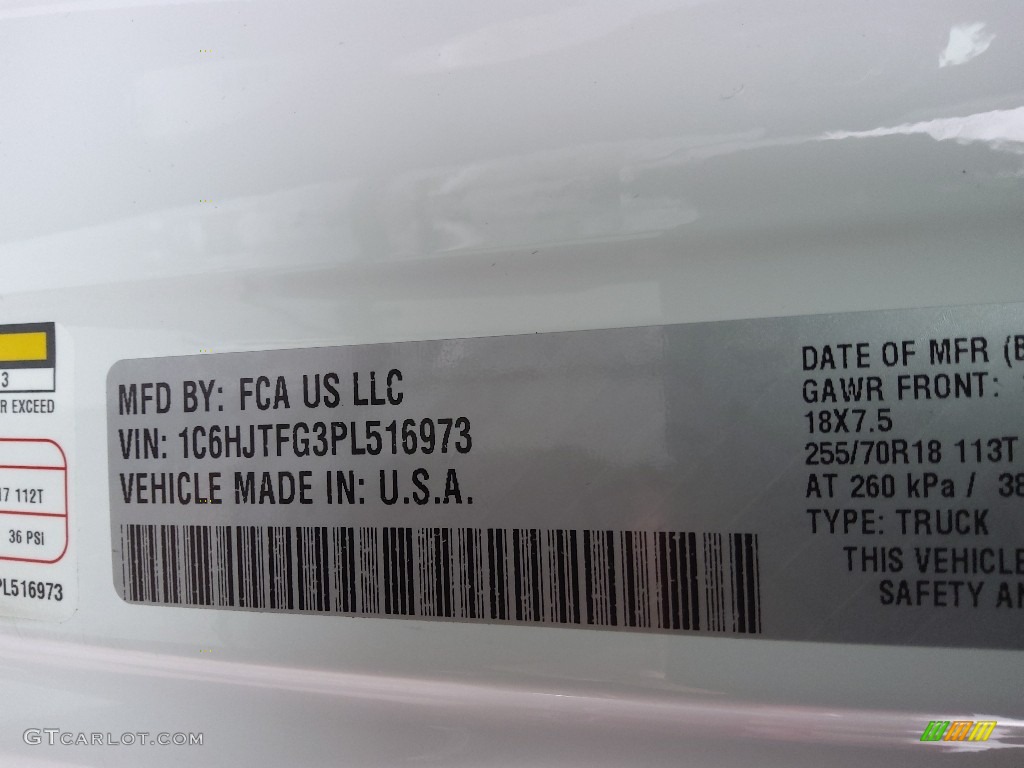 2023 Gladiator Overland 4x4 - Bright White / Dark Saddle/Black photo #32