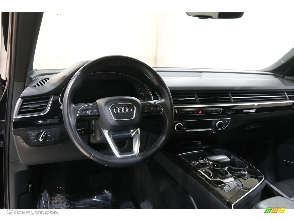 2017 Q7 3.0T quattro Premium Plus - Orca Black Metallic / Black photo #6