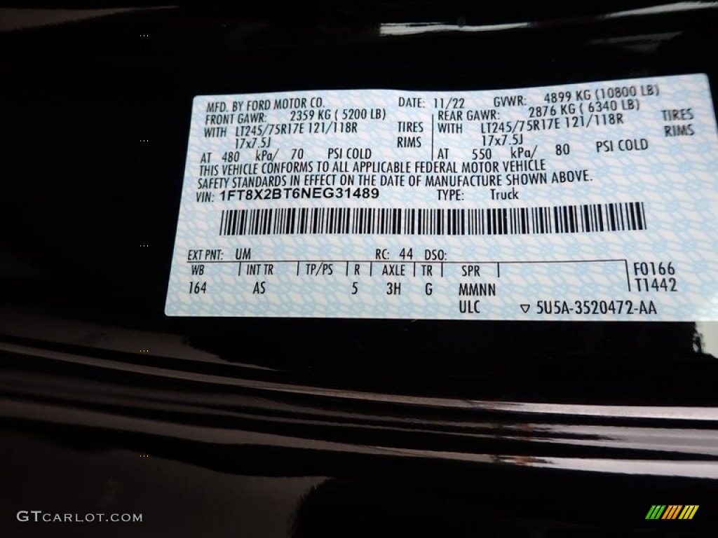 2022 F250 Super Duty Color Code UM for Agate Black Photo #145317717