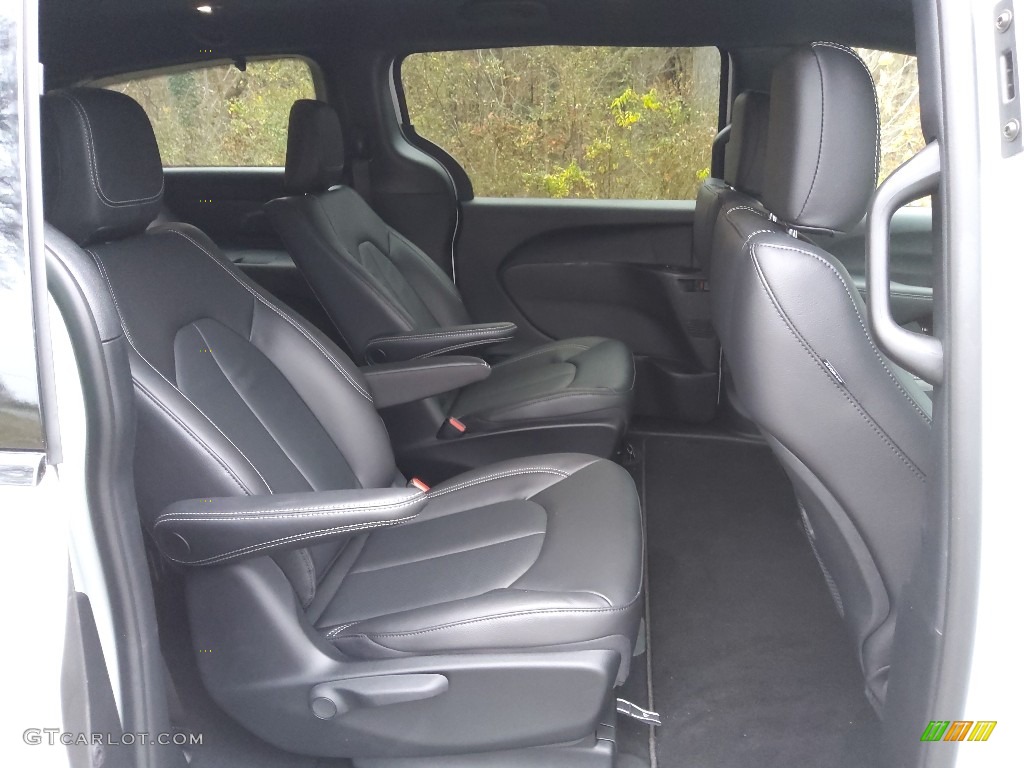 2022 Chrysler Pacifica Hybrid Touring L Rear Seat Photo #145317960