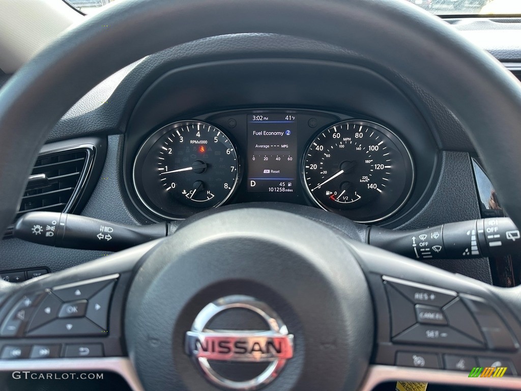 2018 Nissan Rogue S Gauges Photo #145318209