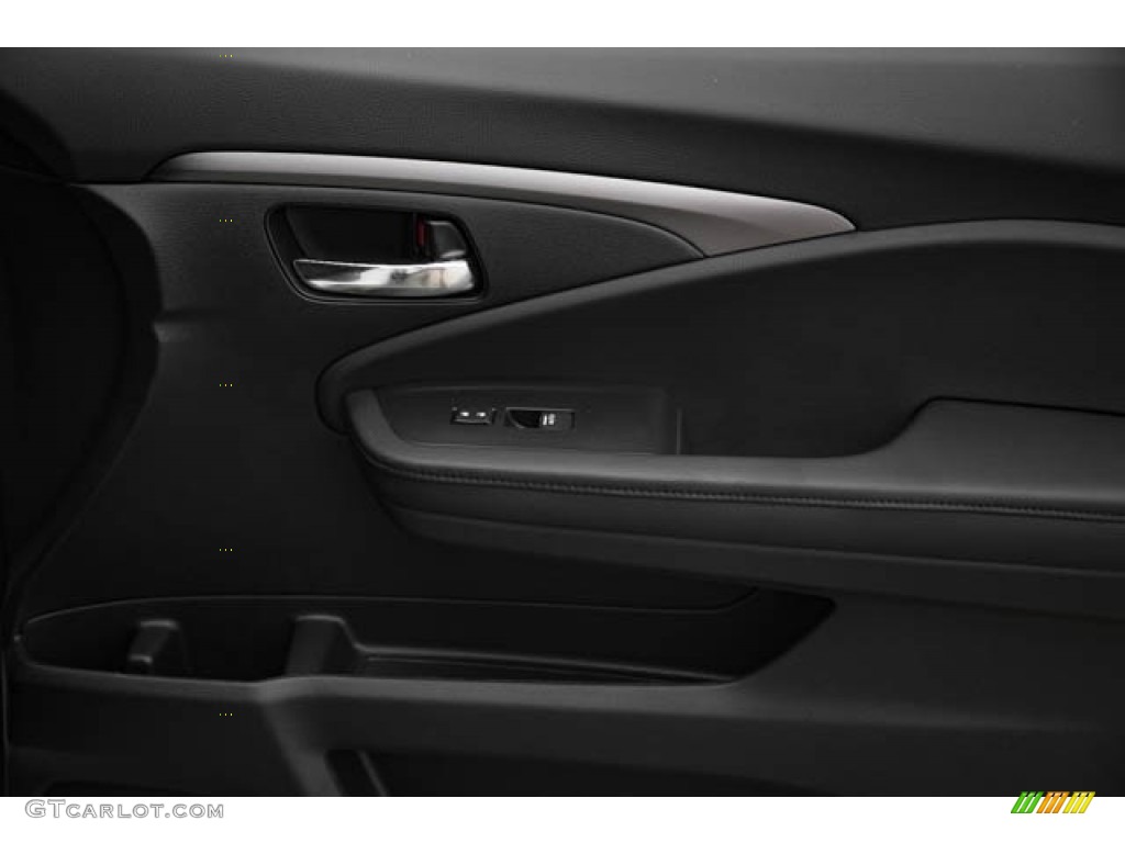 2022 Pilot Special Edition AWD - Platinum White Pearl / Black photo #39