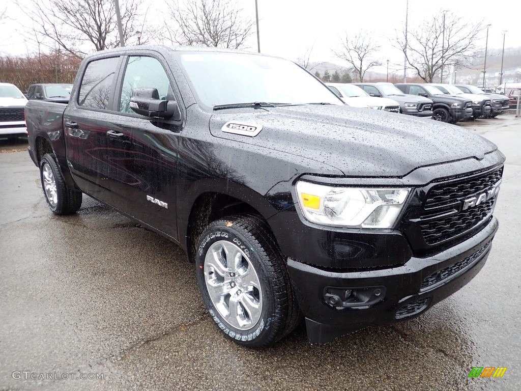 Diamond Black Crystal Pearl 2023 Ram 1500 Big Horn Crew Cab 4x4 Exterior Photo #145320157
