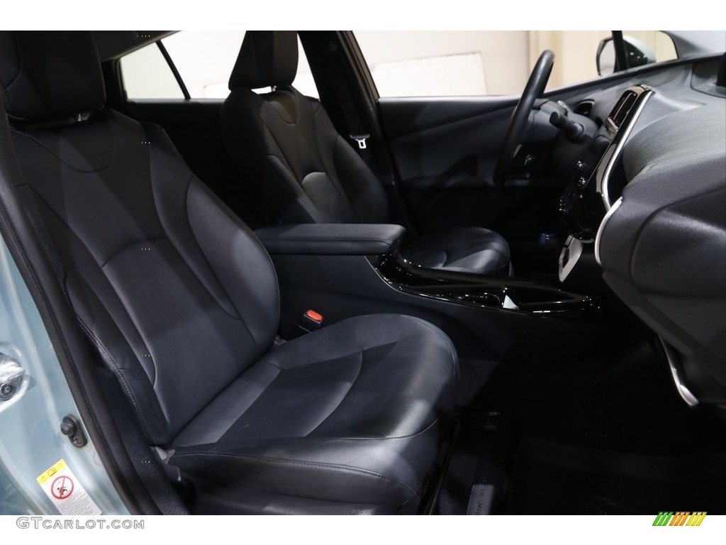 2017 Prius Prius Four - Sea Glass Pearl / Black photo #17