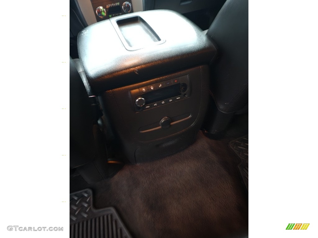 2013 Yukon XL SLT 4x4 - Onyx Black / Ebony photo #18