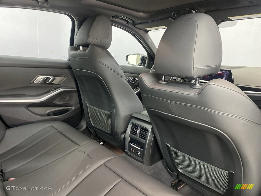 2019 3 Series 330i Sedan - Jet Black / Black photo #35