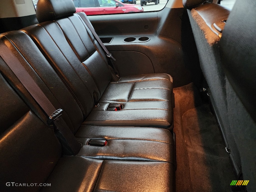 2013 Yukon XL SLT 4x4 - Onyx Black / Ebony photo #22