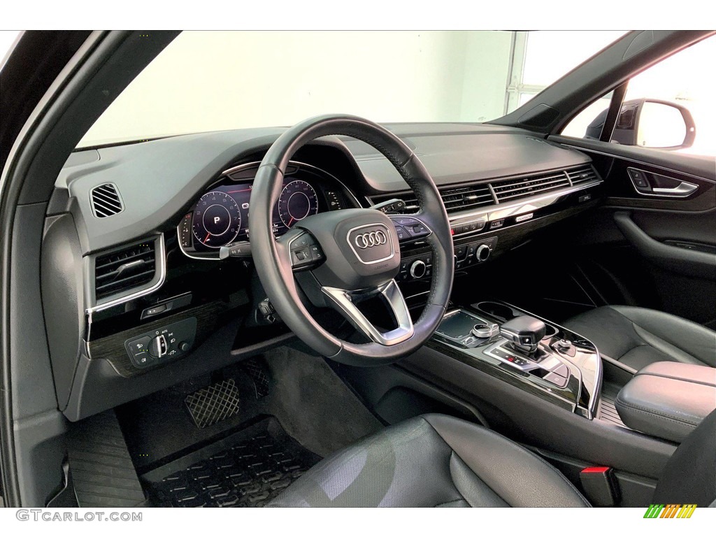 2018 Q7 3.0 TFSI Premium Plus quattro - Night Black / Black photo #14