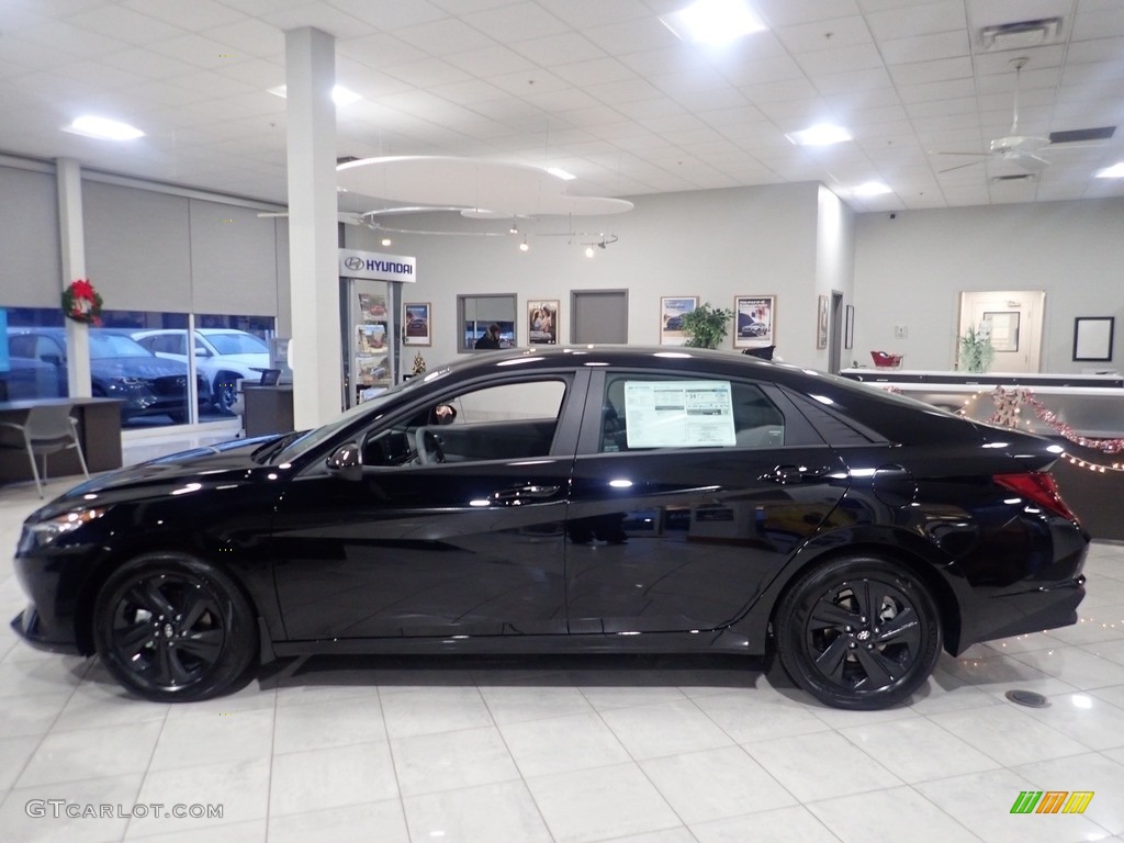 2023 Elantra SEL - Phantom Black / Medium Gray photo #6