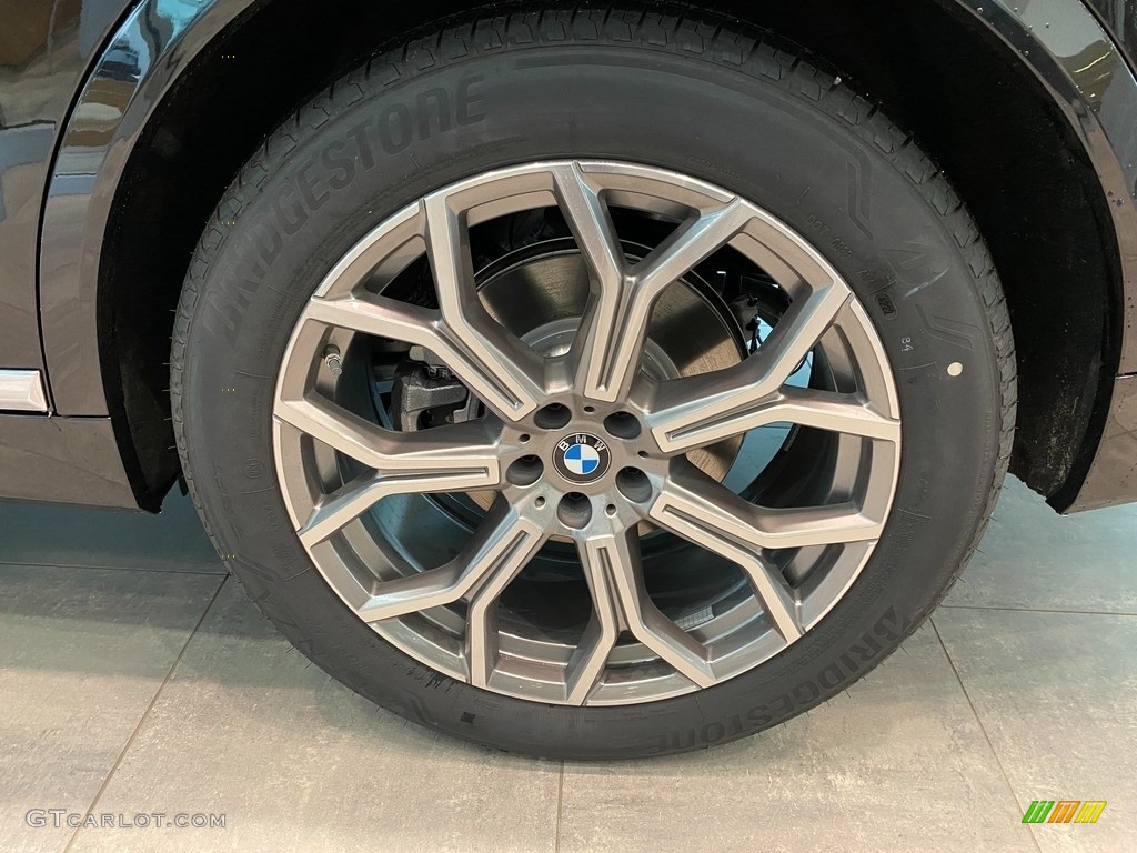 2023 X7 xDrive40i - Black Sapphire Metallic / Black photo #3