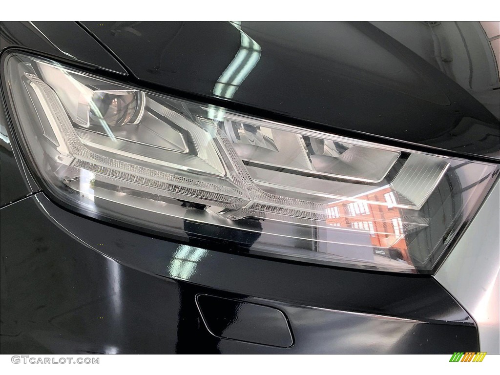 2018 Q7 3.0 TFSI Premium Plus quattro - Night Black / Black photo #28