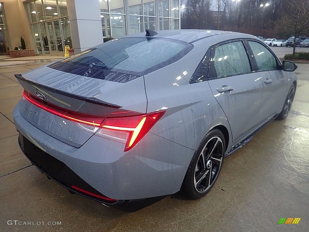 2023 Elantra N-Line - Electric Shadow / Black photo #2