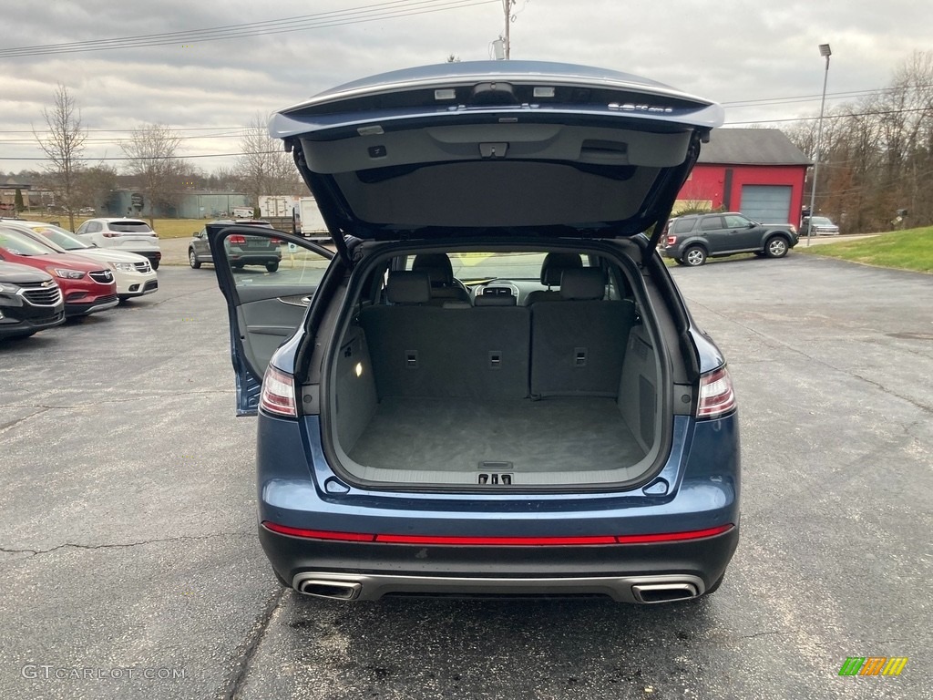 2019 Lincoln Nautilus Reserve AWD Trunk Photo #145324126