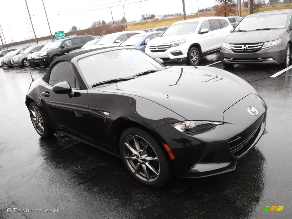 2022 MX-5 Miata Grand Touring - Jet Black Mica / Black photo #8