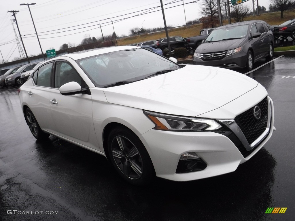 2019 Altima SL - Pearl White / Charcoal photo #6