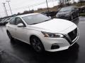 2019 Pearl White Nissan Altima SL  photo #6