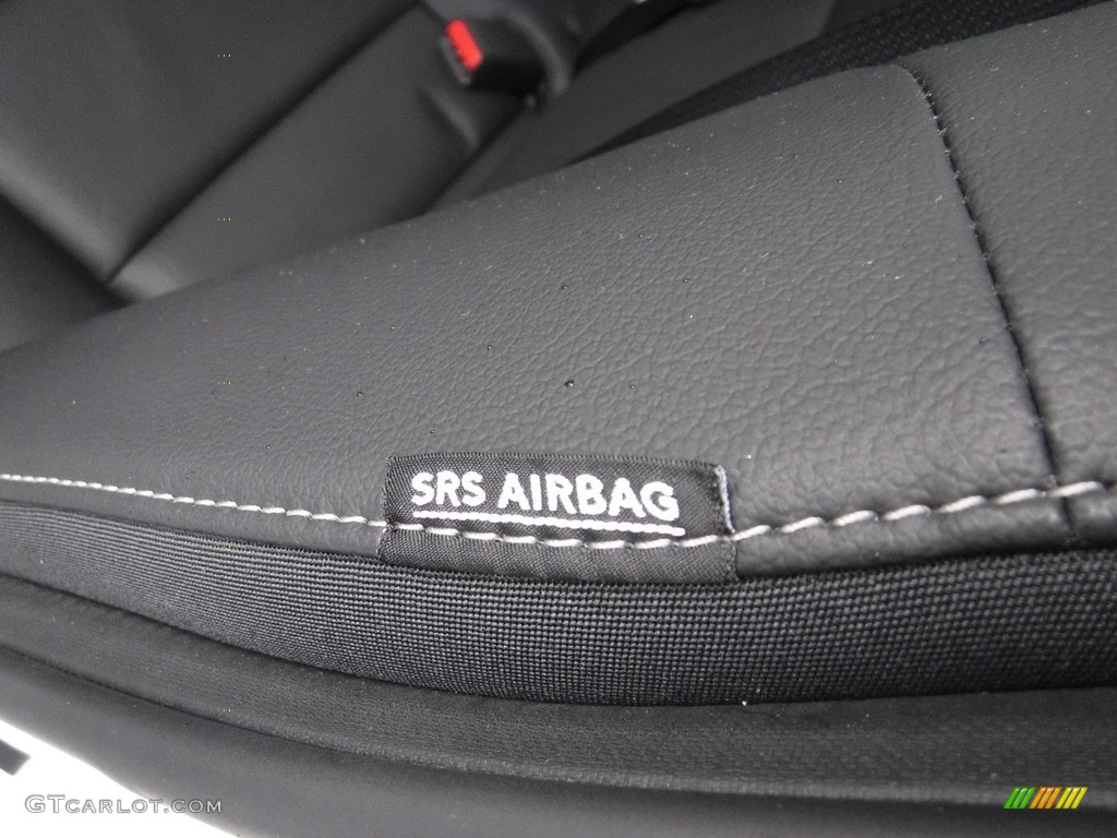 2019 Altima SL - Pearl White / Charcoal photo #16