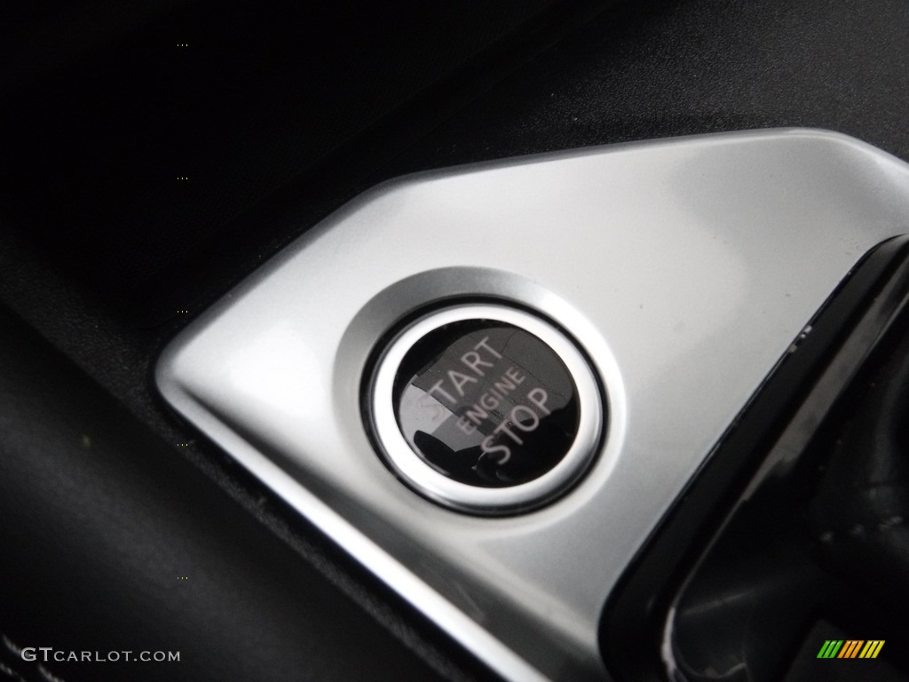 2019 Altima SL - Pearl White / Charcoal photo #22