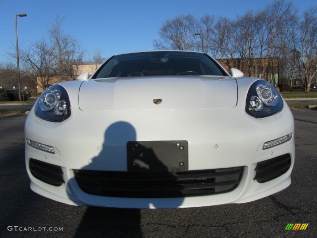 2015 Panamera  - White / Black photo #4