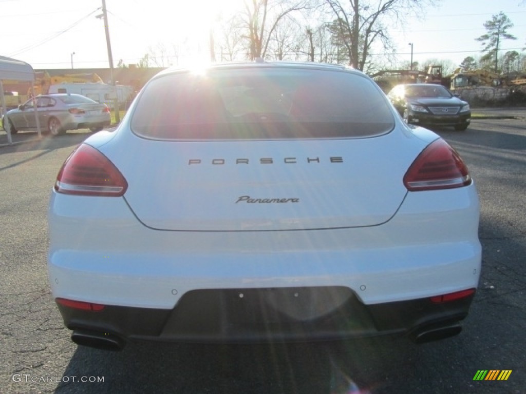 2015 Panamera  - White / Black photo #9