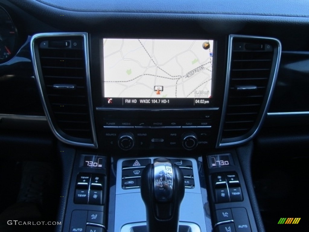 2015 Panamera  - White / Black photo #16